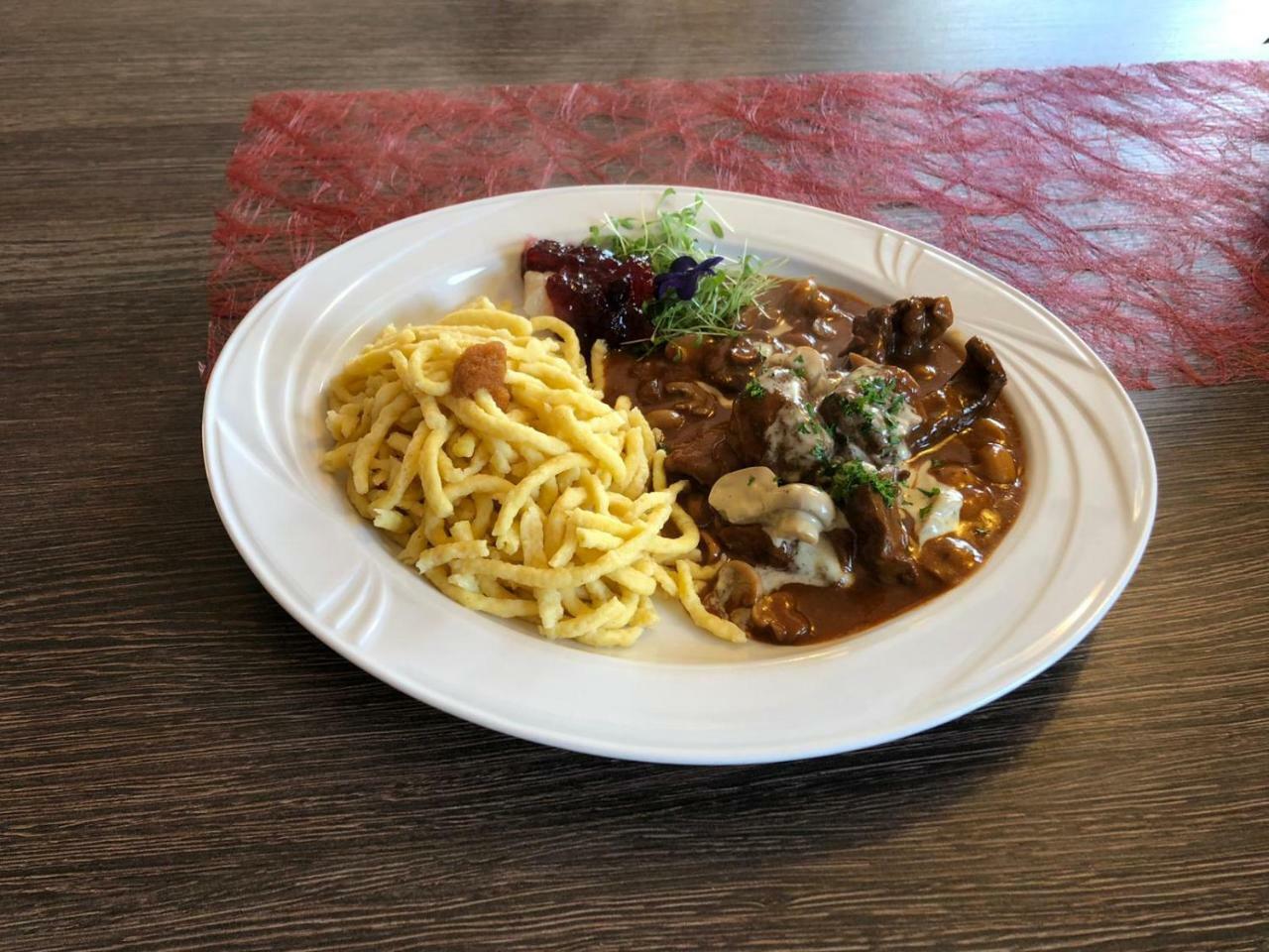 Hotel Cafe Waldeck Wuestenrot Ngoại thất bức ảnh