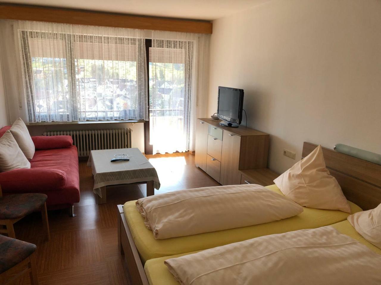 Hotel Cafe Waldeck Wuestenrot Ngoại thất bức ảnh