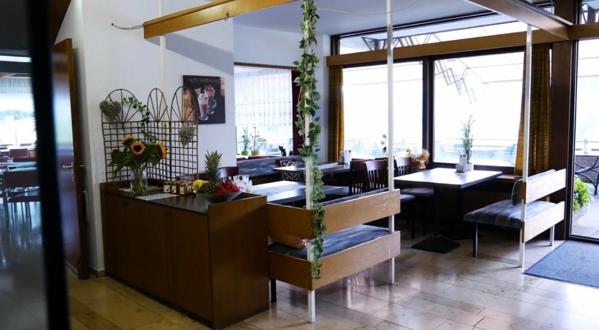 Hotel Cafe Waldeck Wuestenrot Ngoại thất bức ảnh
