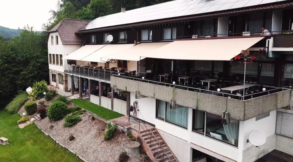 Hotel Cafe Waldeck Wuestenrot Ngoại thất bức ảnh